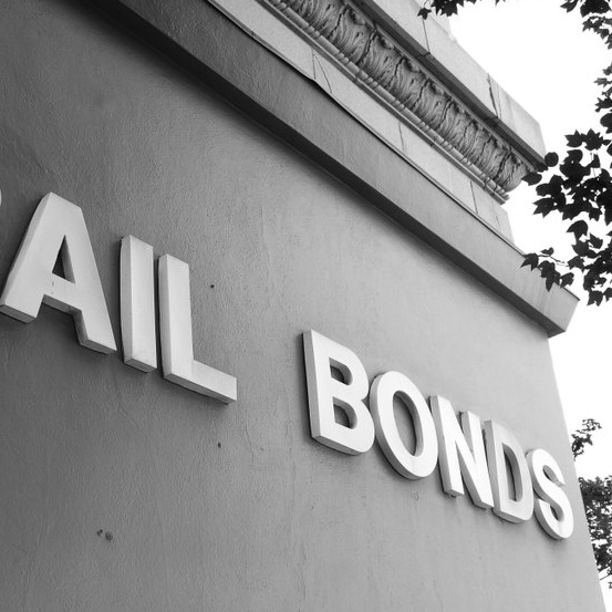 bail bonds sign